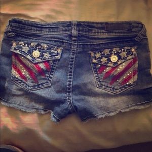Wall flower American flag shorts